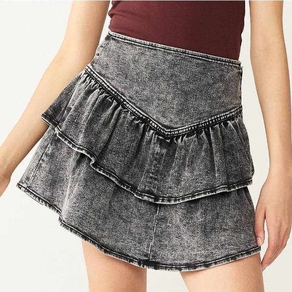SO Ruffled Denim Mini Skirt | SIZE 9/29 - Picture 2 of 8